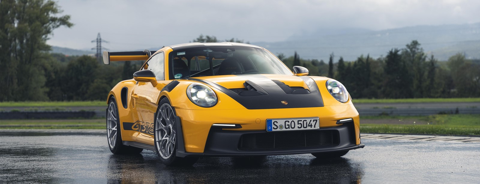 Regenband van Porsche en Michelin verlengt circuitseizoen. 